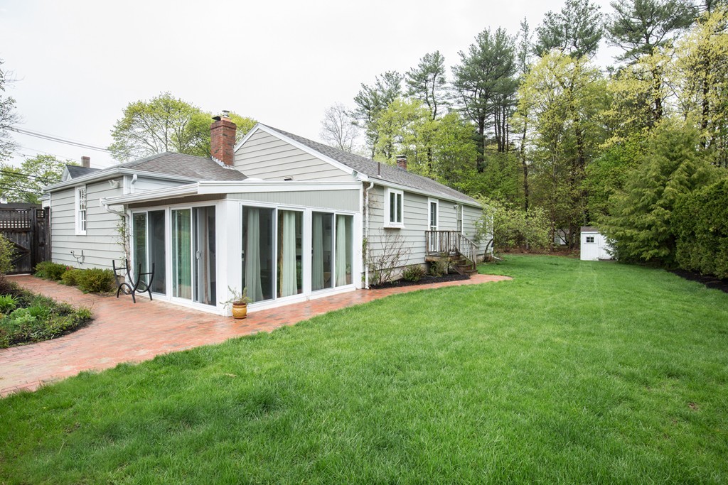699 Bay Road Hamilton, MA 01982 - Photo 6 of 30