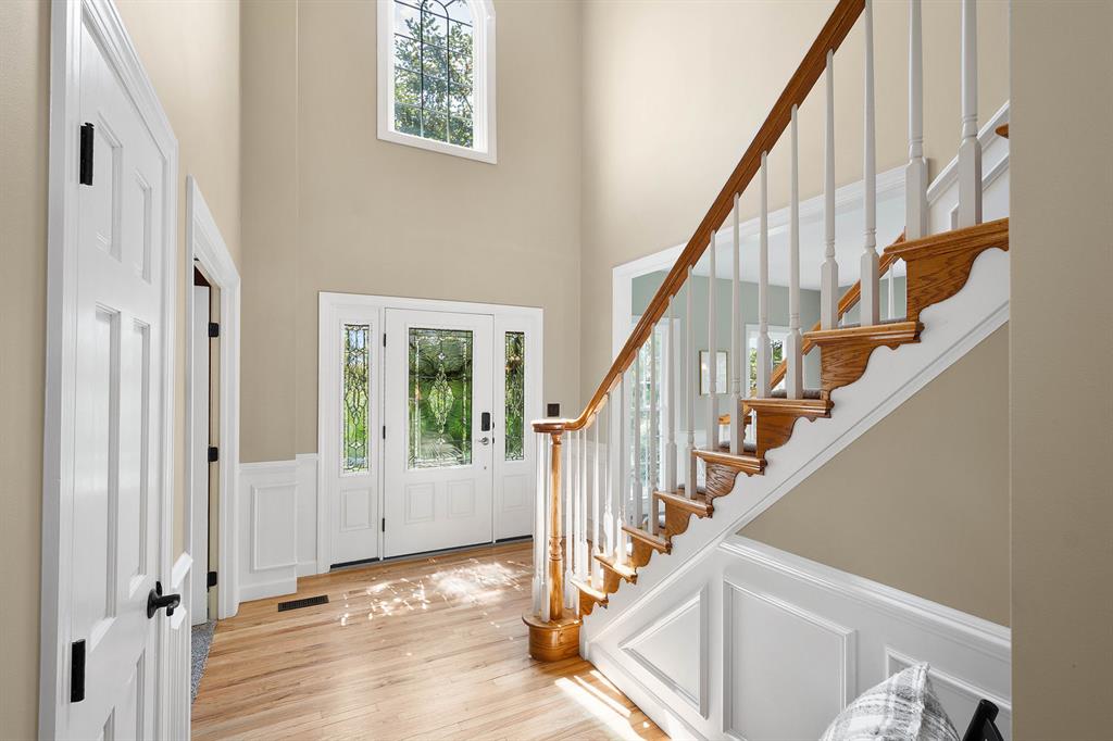 2025 Ridge Road South Park, PA 15129 - Photo 4 of 48 Gallery Image 4