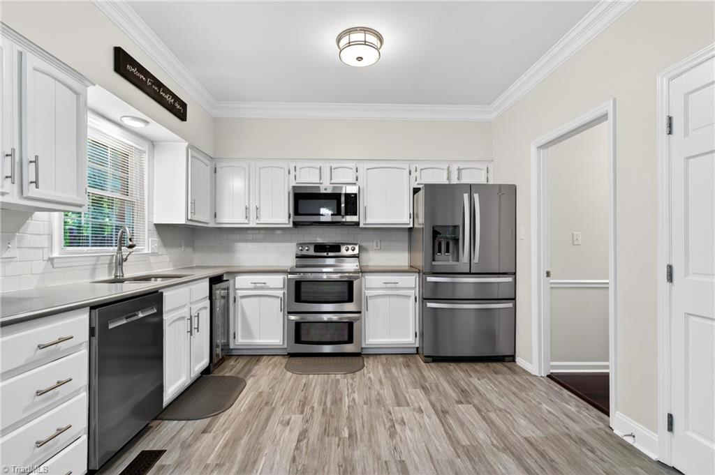 534 Lindley Road Greensboro, NC 27410 - Photo 13 of 48