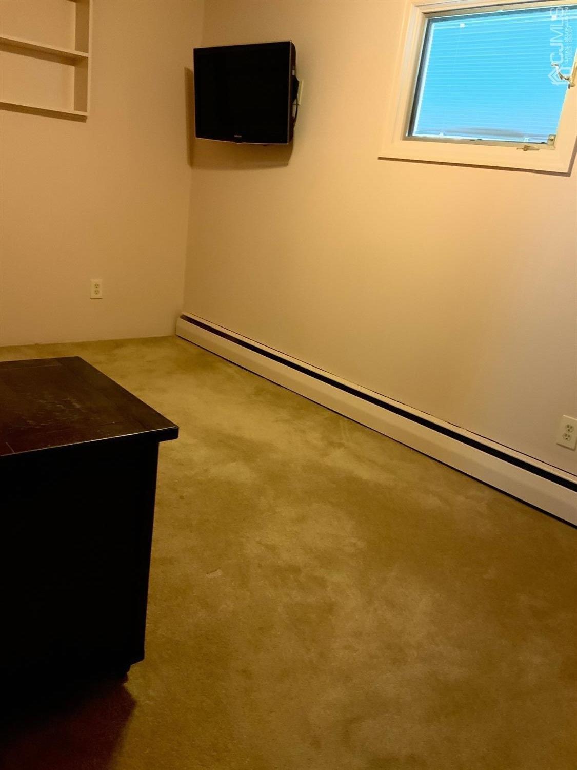 25 Penn Street Fords, NJ 08863 - Photo 14 of 20 a view of a small space