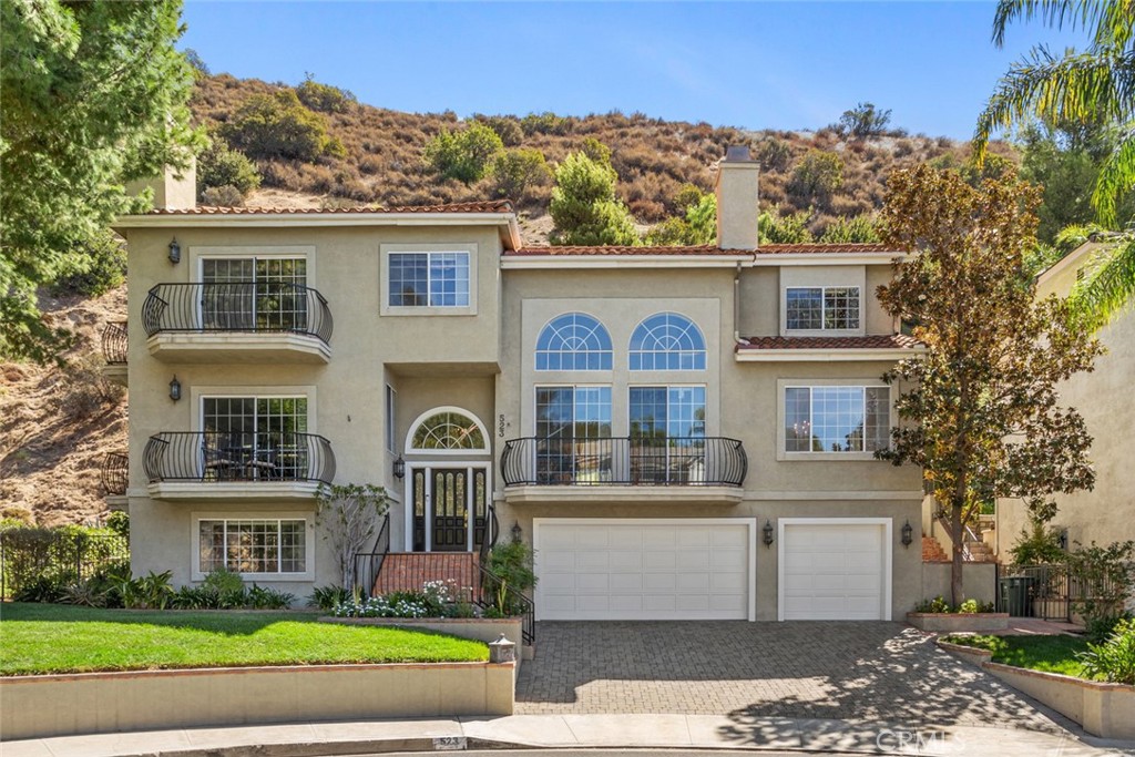 523 South Vía Montana  