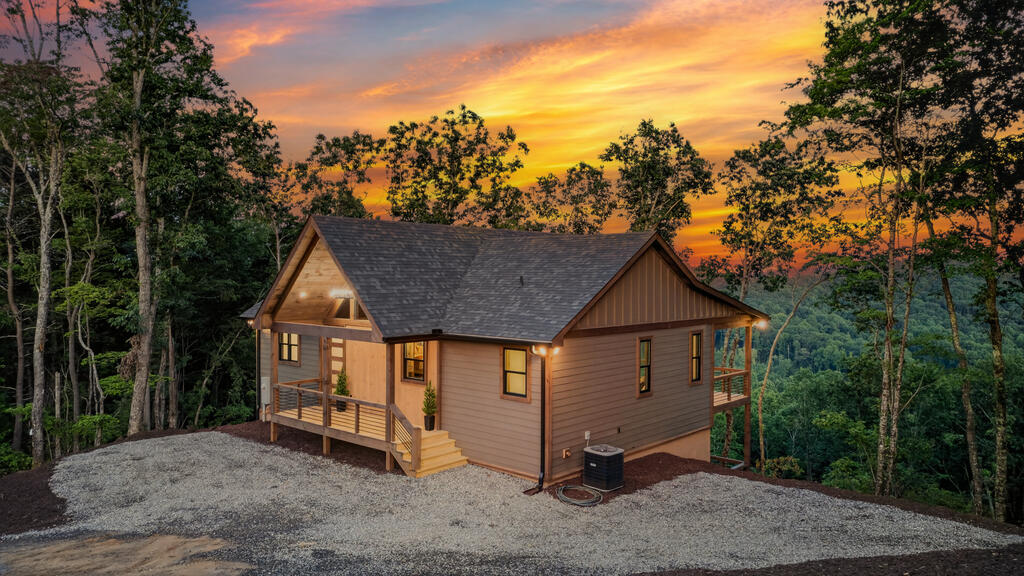 193-7 Figure Ridge Blue Ridge, GA 30513 - Photo 4 of 86 Gallery Image 4
