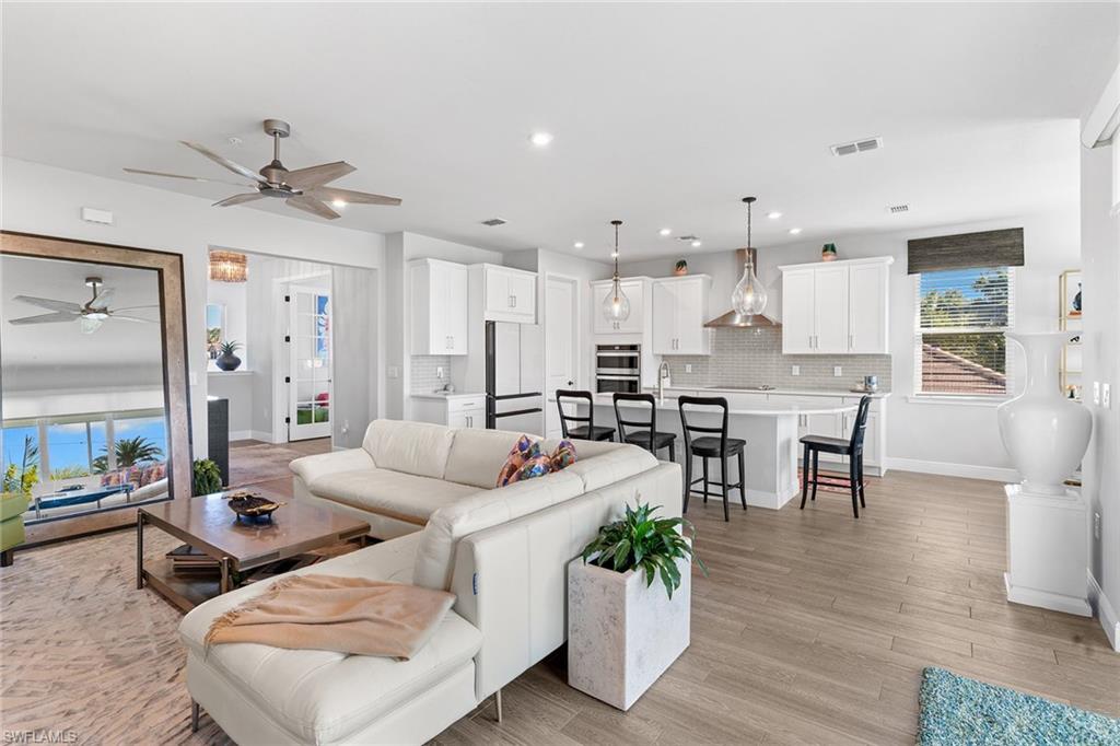 4688 Arboretum Circle, Unit 201 Naples, FL 34112 - Photo 20 of 44