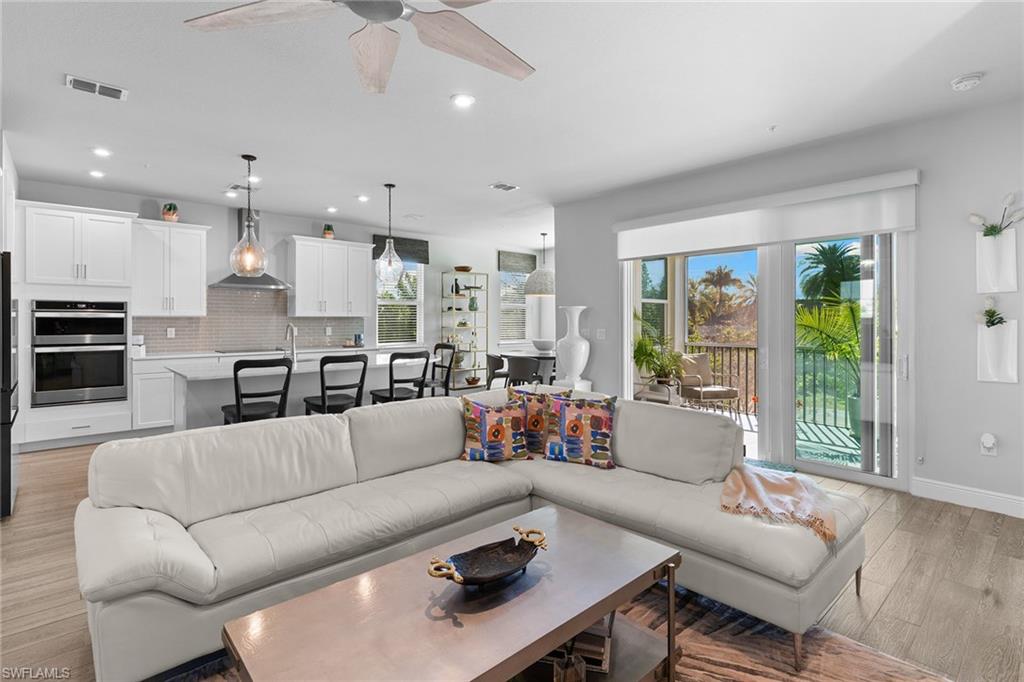 4688 Arboretum Circle, Unit 201 Naples, FL 34112 - Photo 7 of 44