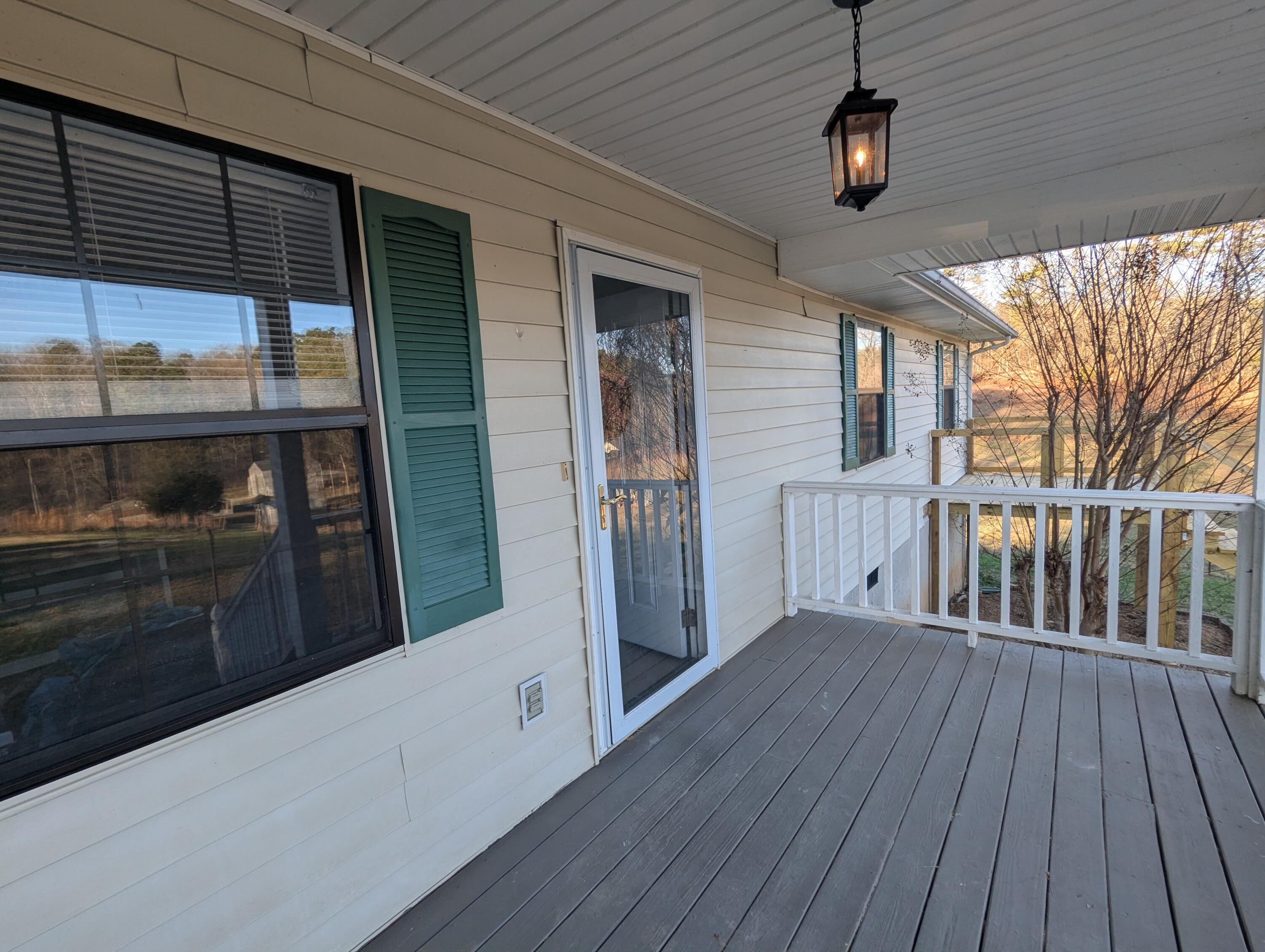 7207 A Moses Road Hixson, TN 37343 - Photo 4 of 31 PXL_20251231_211543773.MP