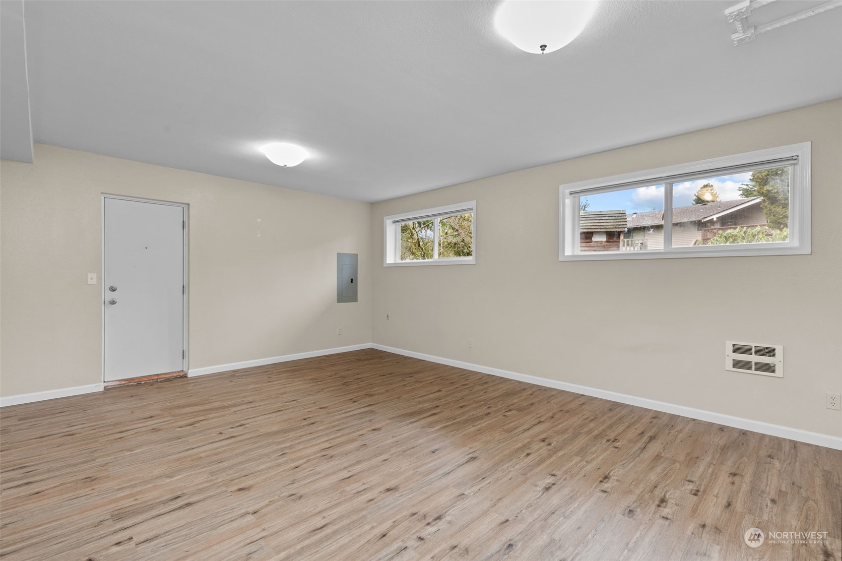 15908 Southeast 175th Street Renton, WA 98058 - Photo 24 of 40 Gallery Image 24