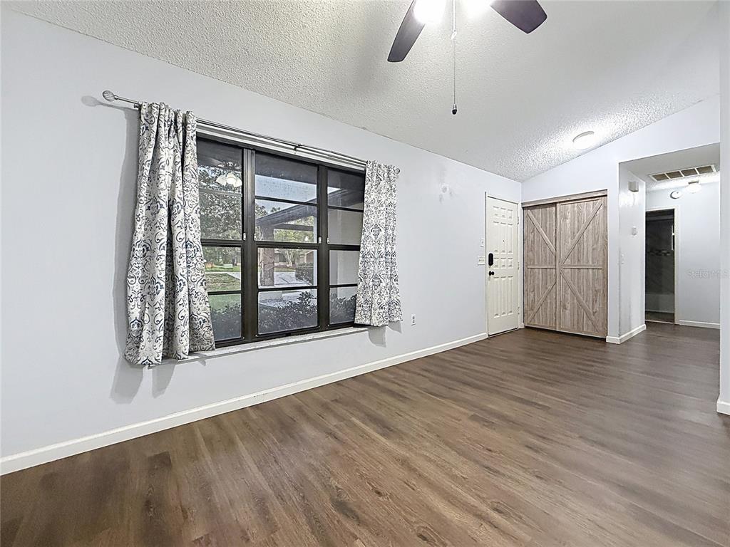 8178 English Elm Circle Spring Hill, FL 34606 - Photo 5 of 27