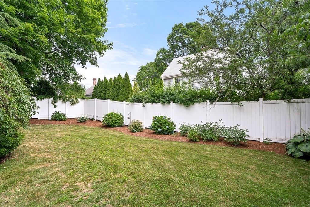 296 Linden Street Wellesley, MA 02481 - Photo 29 of 35
