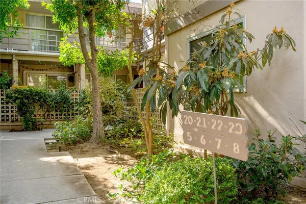 $3,700 | 1401 North Central Avenue, Unit 22, Glendale, CA 91202