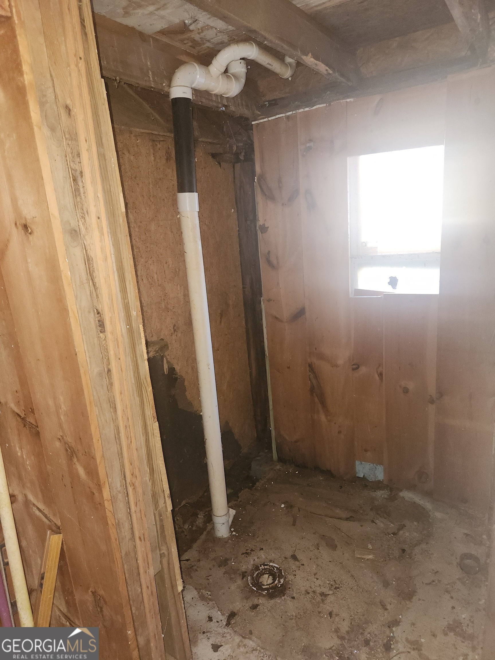 2911 Paradise Valley Road Cleveland, GA 30528 - Photo 5 of 8 a view of small space