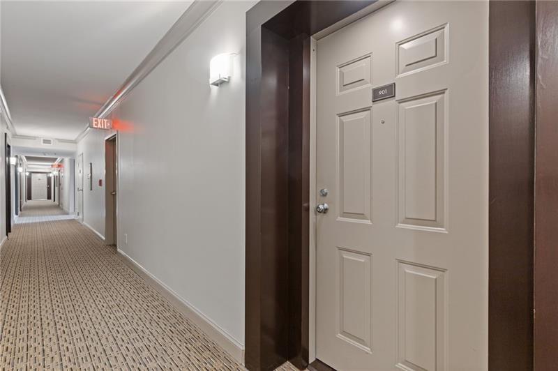 3481 Lakeside Drive Northeast, Unit 901 Atlanta, GA 30326 - Photo 17 of 38 a view of a hallway