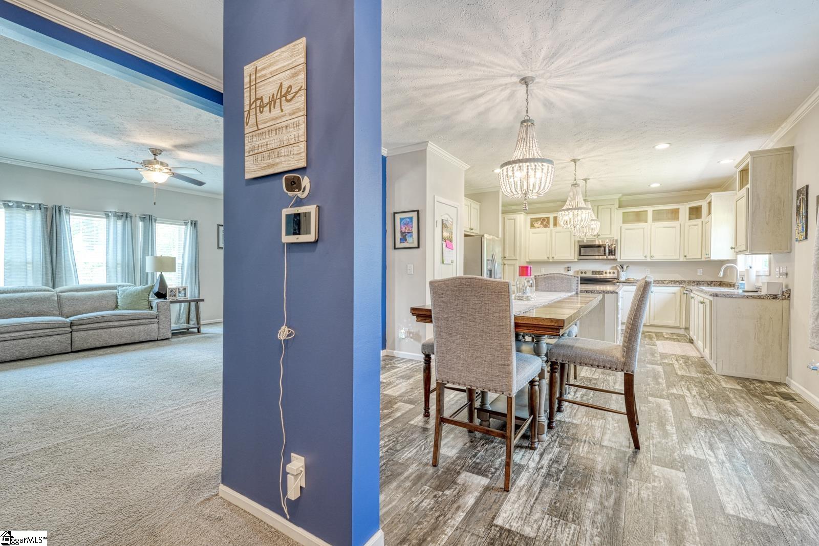 39 Gibson Road Greenville, SC 29617 - Photo 3 of 25 Gallery Image 3