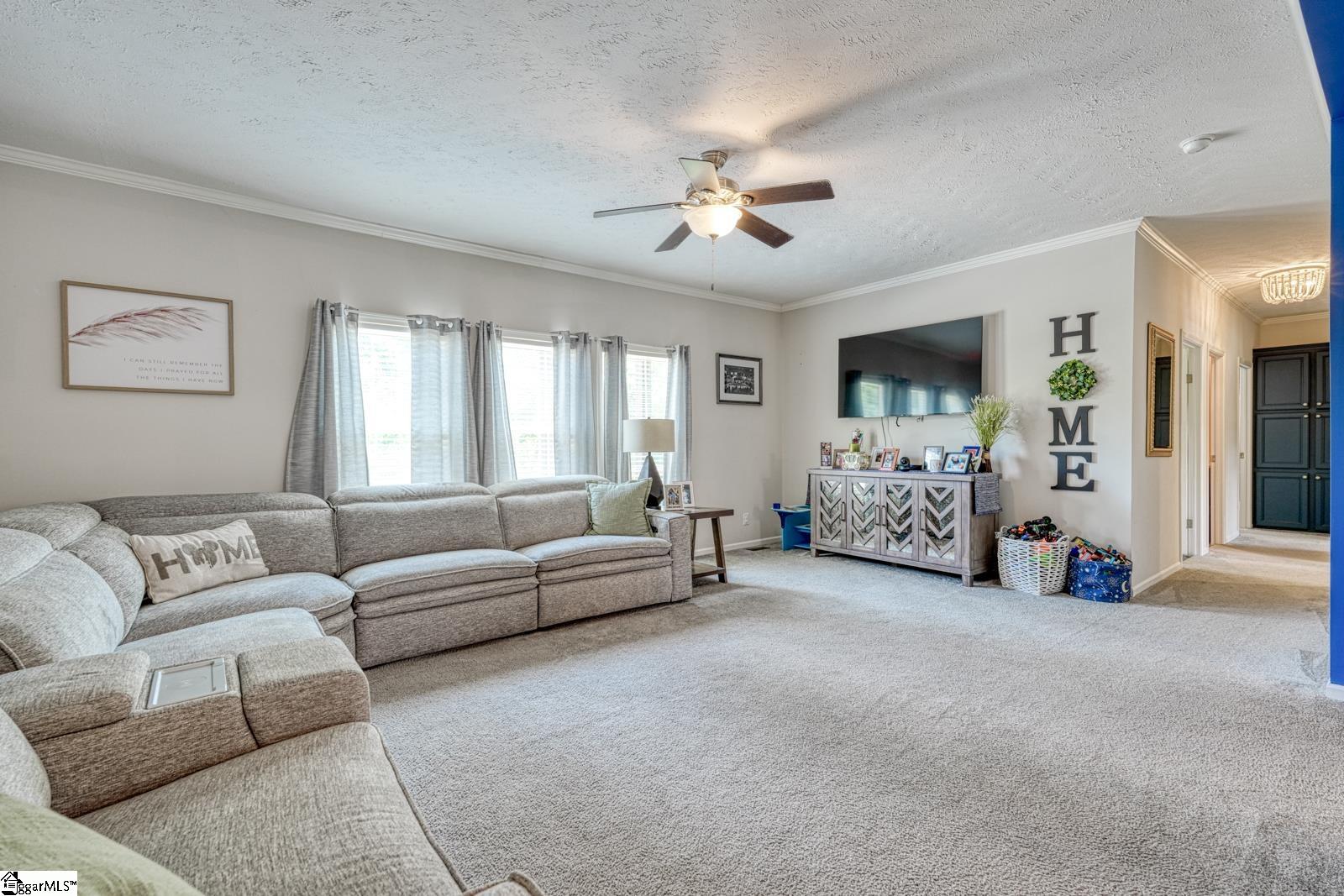 39 Gibson Road Greenville, SC 29617 - Photo 5 of 25 Gallery Image 5