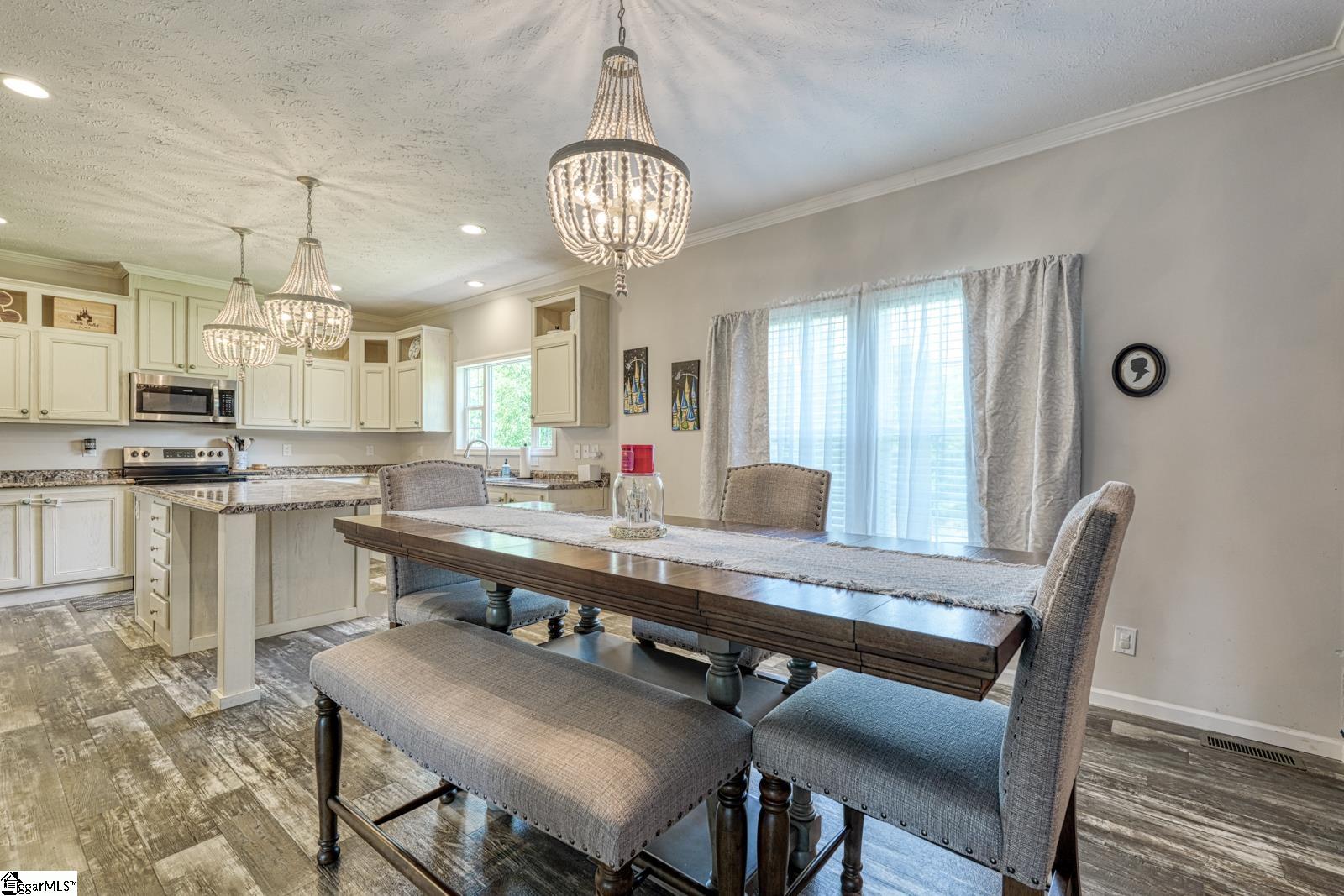 39 Gibson Road Greenville, SC 29617 - Photo 8 of 25 Gallery Image 8