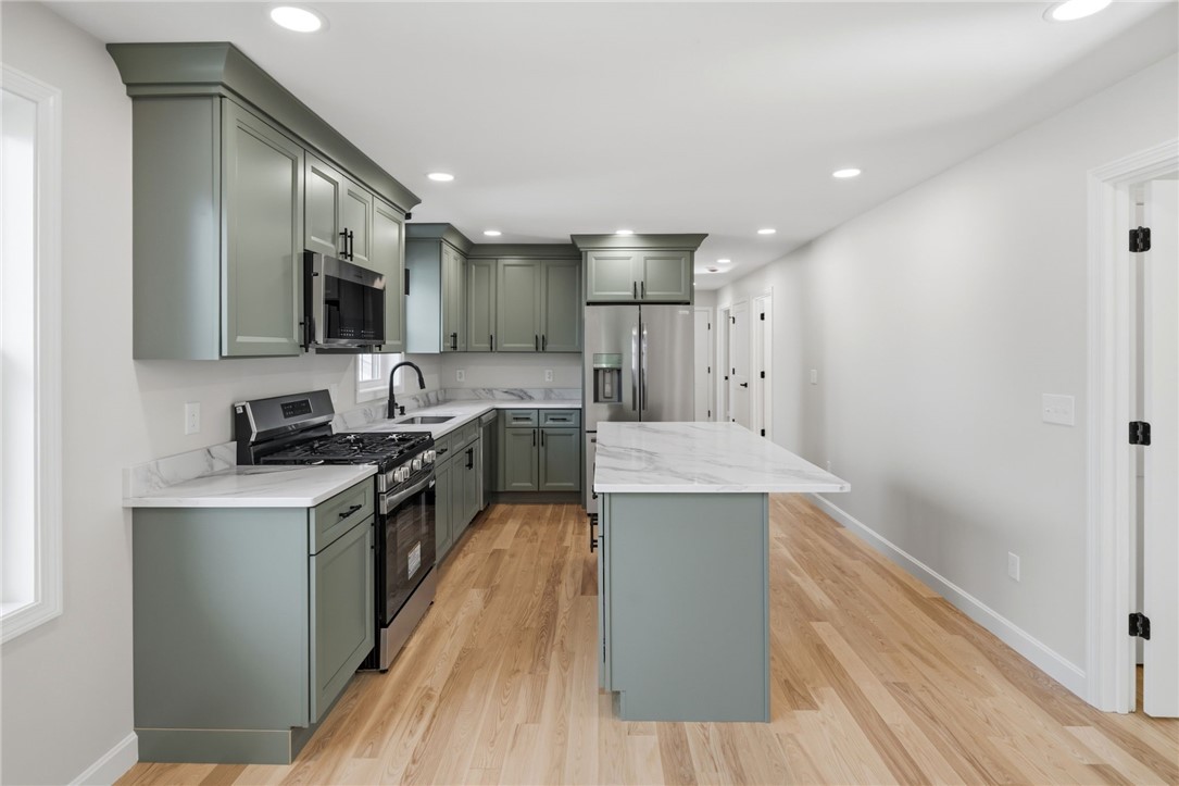 14 Raphael Avenue Providence, RI 02904 - Photo 17 of 50