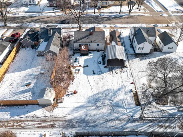 $165,000 | 725 Maiden Lane, Shawano, WI 54166