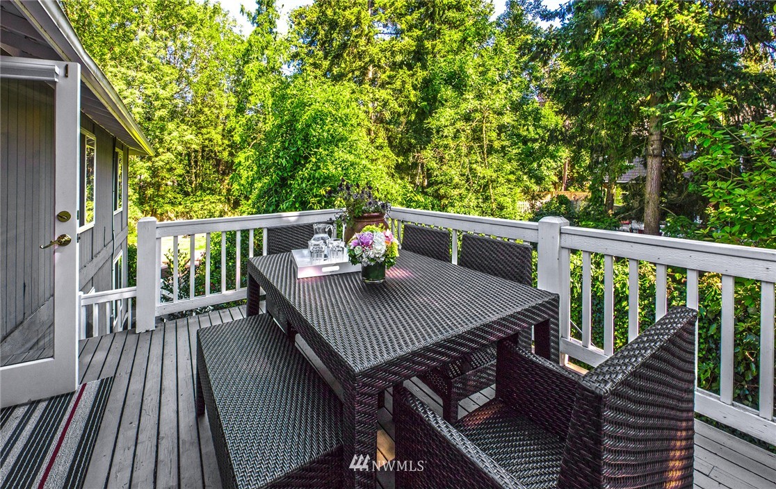 2740 Evergreen Point Road Medina, WA 98039 - Photo 10 of 24