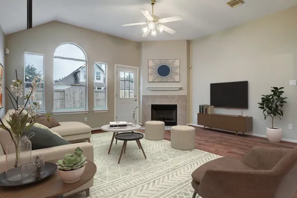 $2,198 | 3924 Highland Vale Court, Fresno, TX 77545