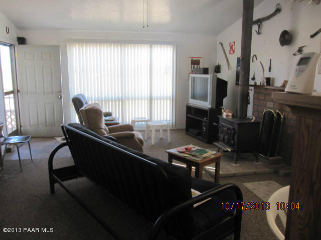 2201 Harris Road Paulden, AZ 86334 - Photo 2 of 7 IMG_7463