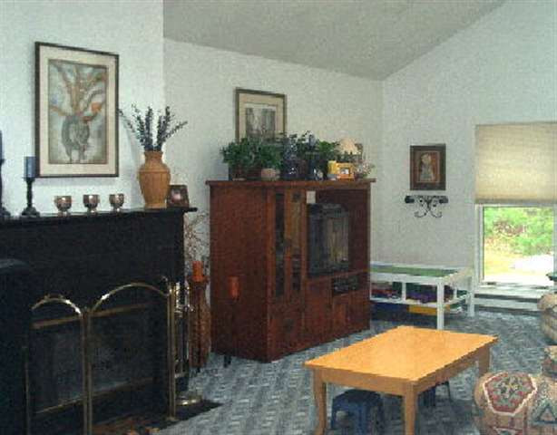 128 Thimbleberry Road Malta, NY 12020 - Photo 2 of 5 Photo 2