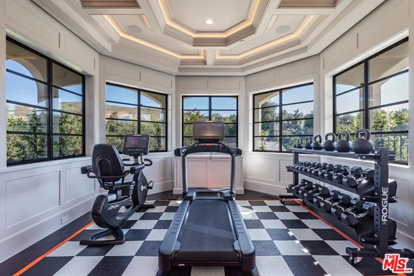 $16,750,000 | 5076 Island Forest Place, Westlake Village, CA 91362