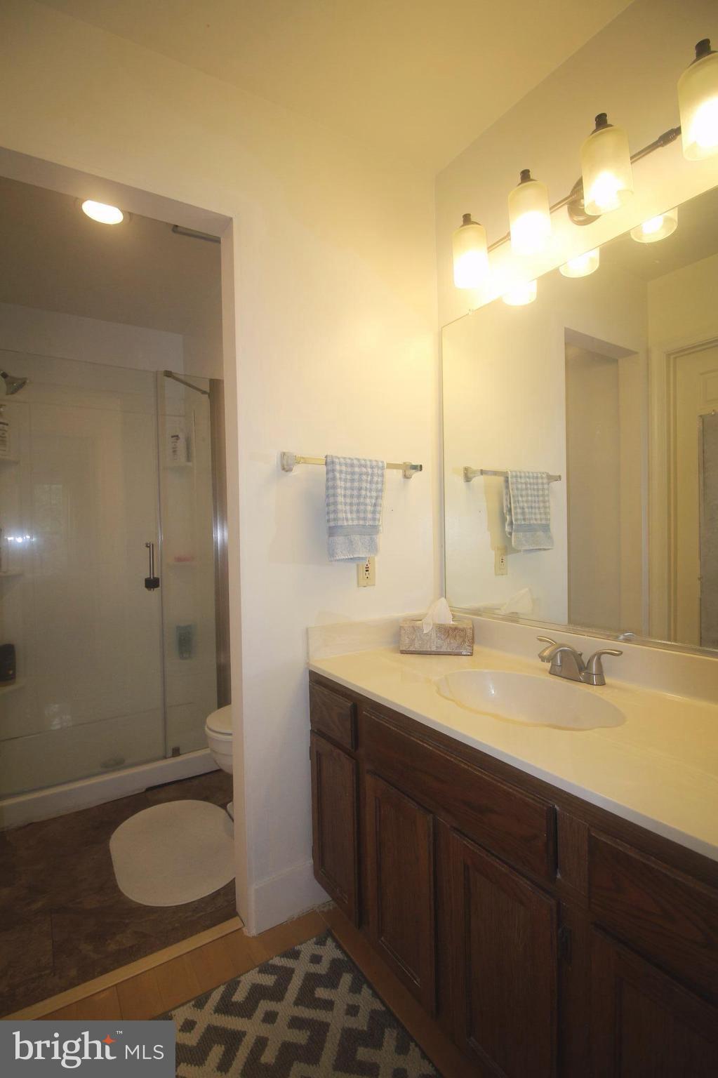 2425 McCormick Road Rockville, MD 20850 - Photo 17 of 26 Interior (General)