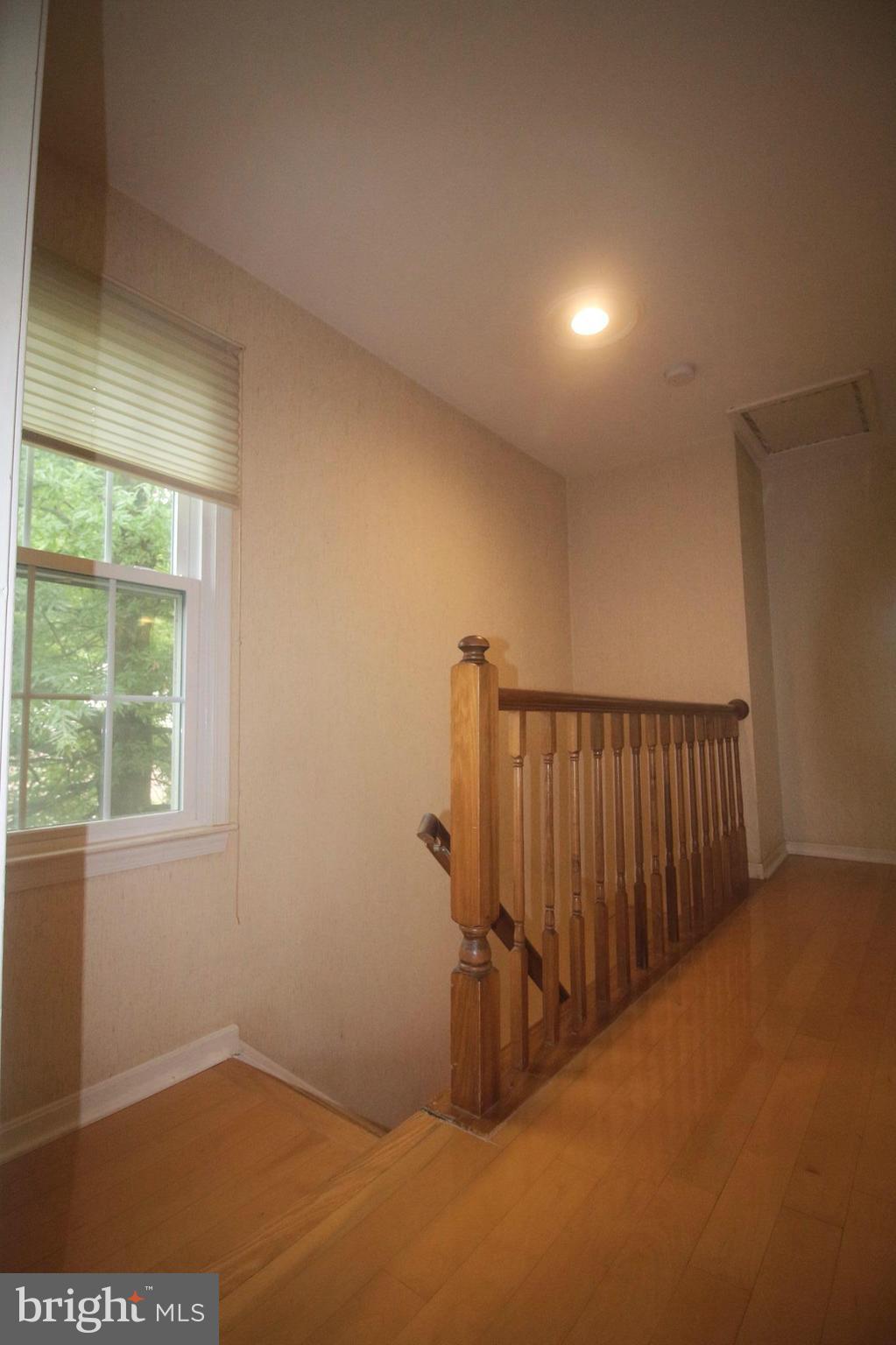 2425 McCormick Road Rockville, MD 20850 - Photo 21 of 26 Interior (General)