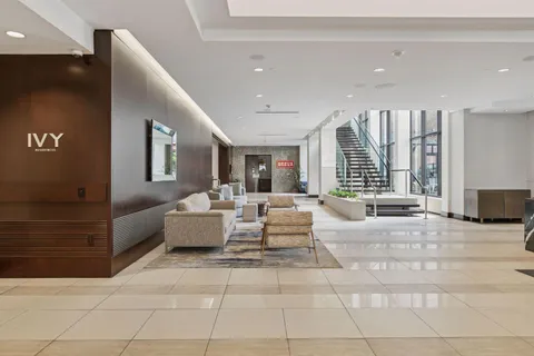 $1,295,000 | 201 South 11th Street, Unit 2500, Minneapolis, MN 55403
