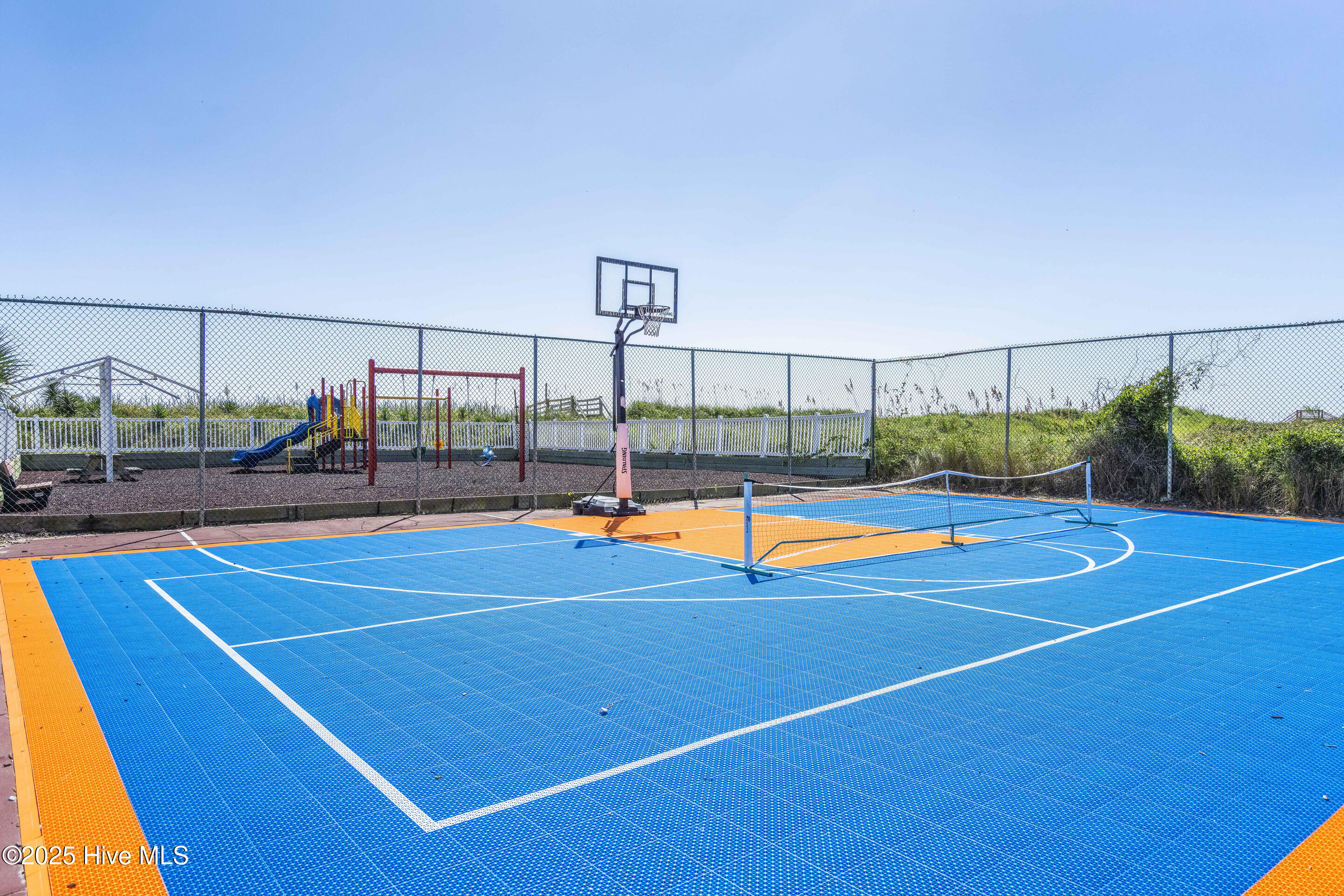 2000 New River Inlet Road, Unit 2304 North Topsail Beach, NC 28460 - Photo 39 of 40 Basketball Court