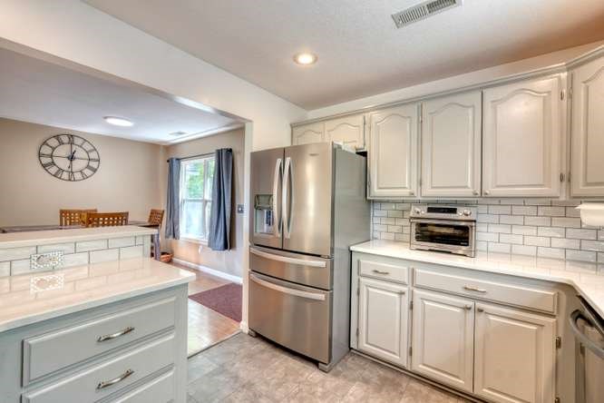 238 Ridge View Lane Hayesville, NC 28904 - Photo 27 of 48 Kitchen