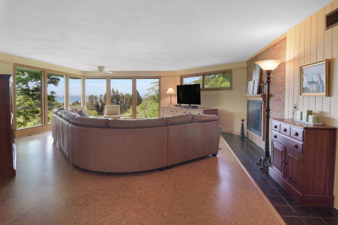 2494 Carroll Road Traverse City, MI 49686 - Photo 43 of 74 1888679-42.JPG