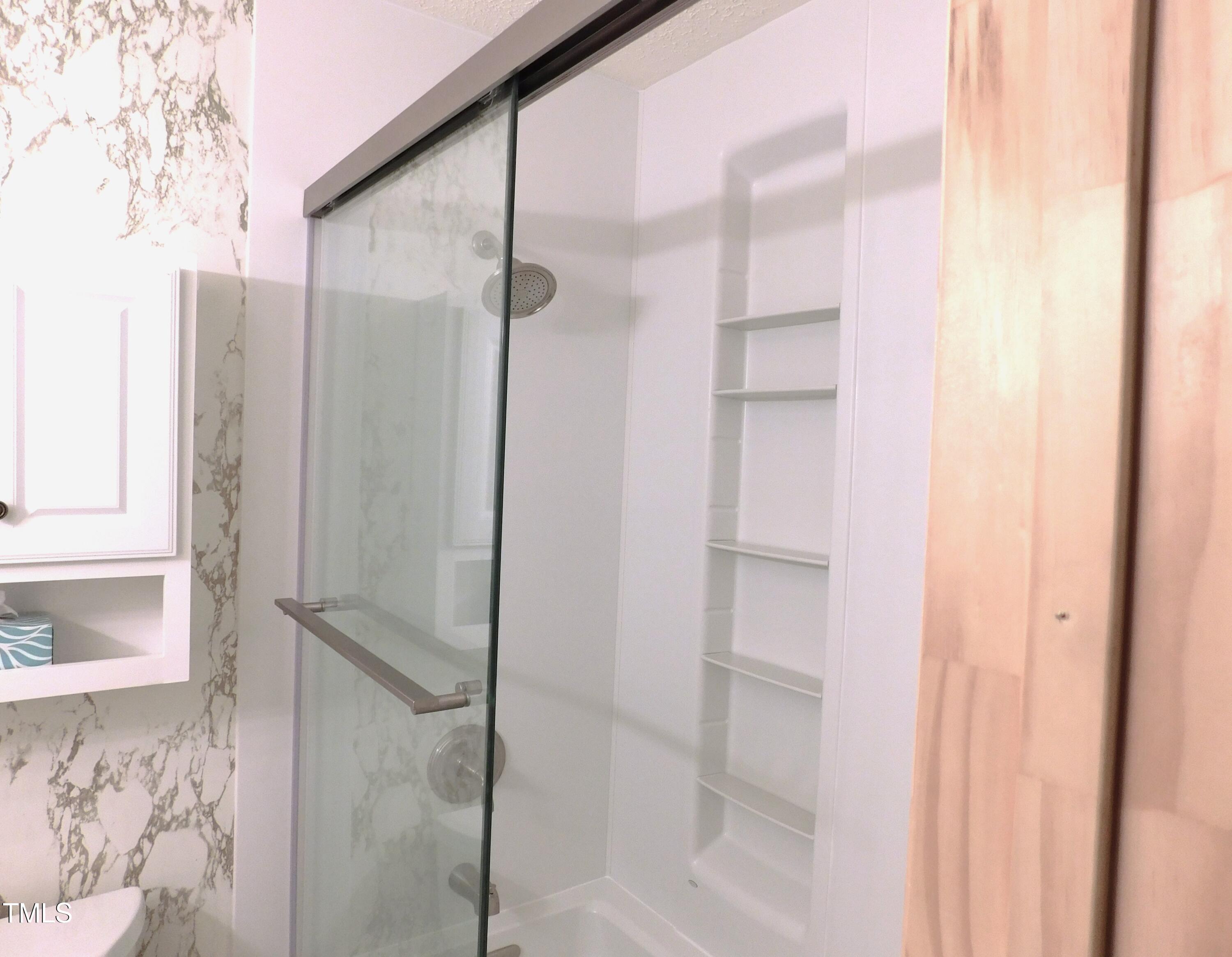 44 Longview Place Spring Lake, NC 28390 - Photo 12 of 24 Bathroom 2