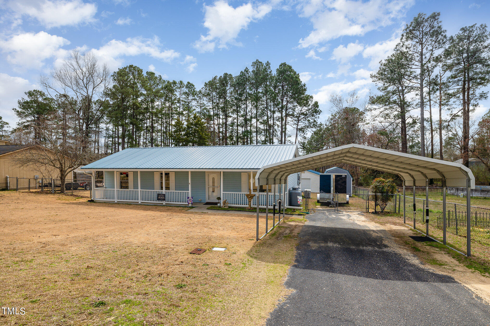 44 Longview Place Spring Lake, NC 28390 - Photo 3 of 24 001_img_5514-edit