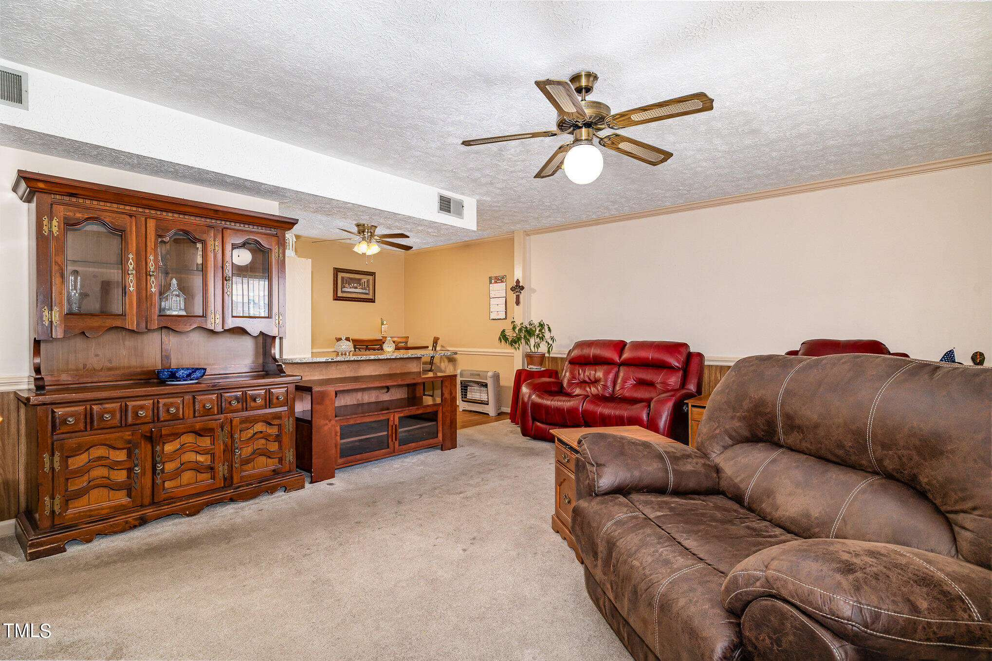 44 Longview Place Spring Lake, NC 28390 - Photo 6 of 24 012_img_5527-edit