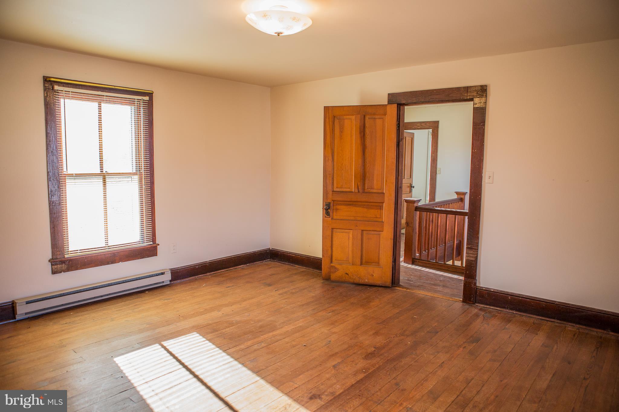 9017 Old Turnpike Road Culpeper, VA 22701 - Photo 14 of 19 Huge Bedrooms!