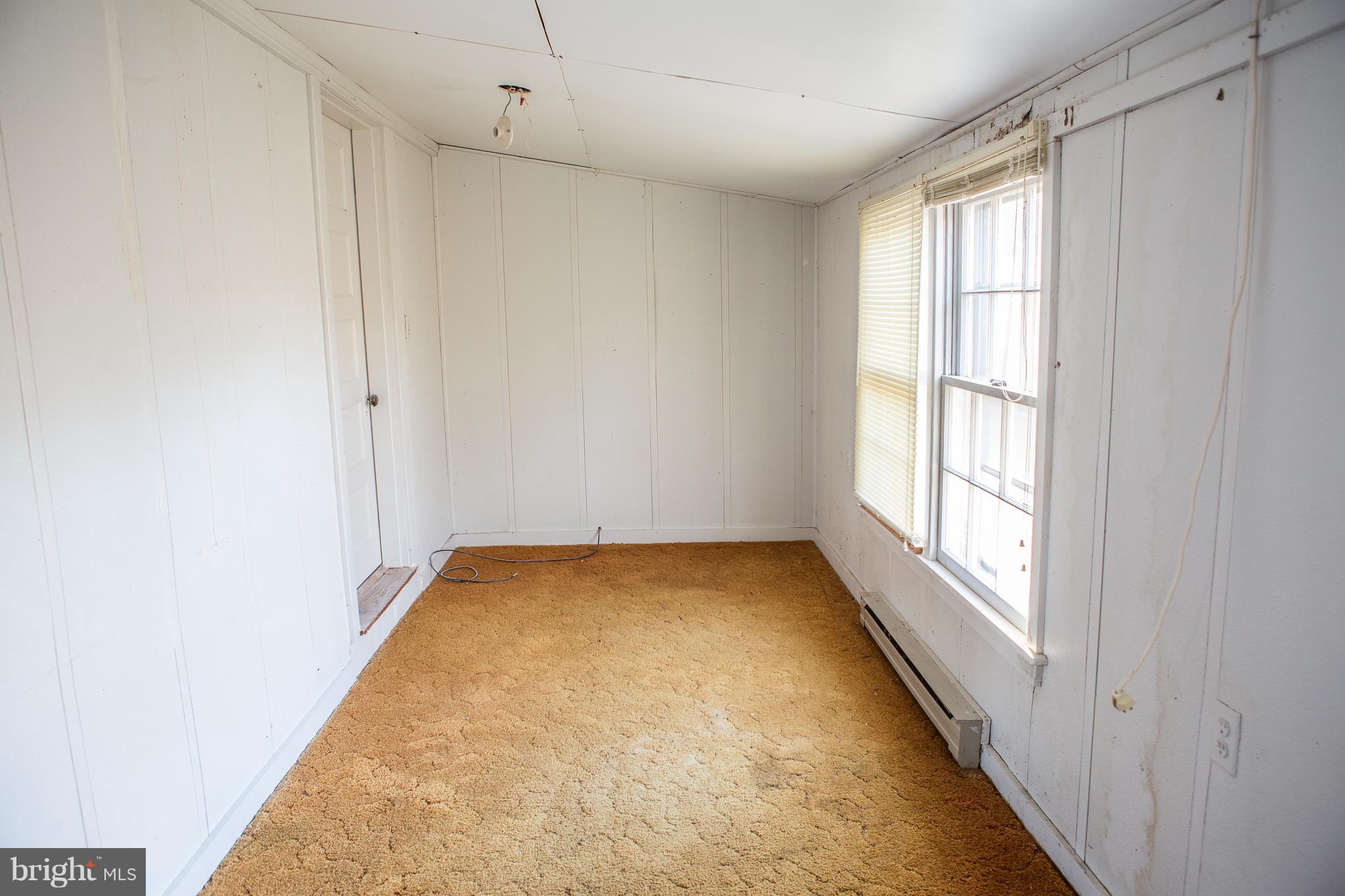 9017 Old Turnpike Road Culpeper, VA 22701 - Photo 19 of 19 Side Room on Upper Level