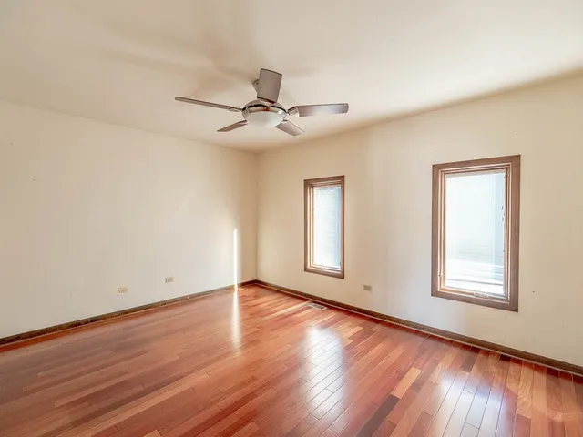 $239,900 | 339 South Dorchester Avenue, Glenwood, IL 60425