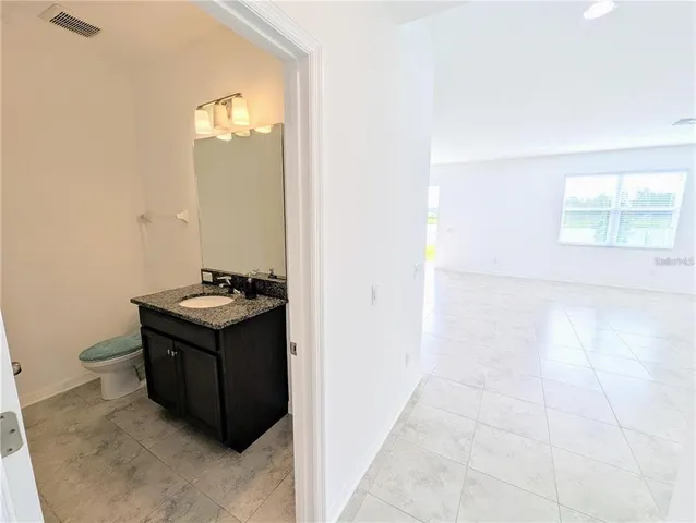 $2,390 | 2944 Autumn Rock Drive, Zephyrhills, FL 33540