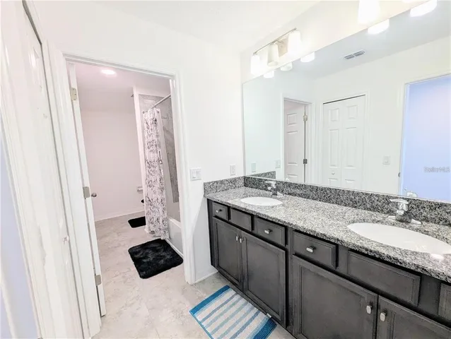 $2,390 | 2944 Autumn Rock Drive, Zephyrhills, FL 33540