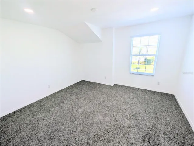 $2,390 | 2944 Autumn Rock Drive, Zephyrhills, FL 33540