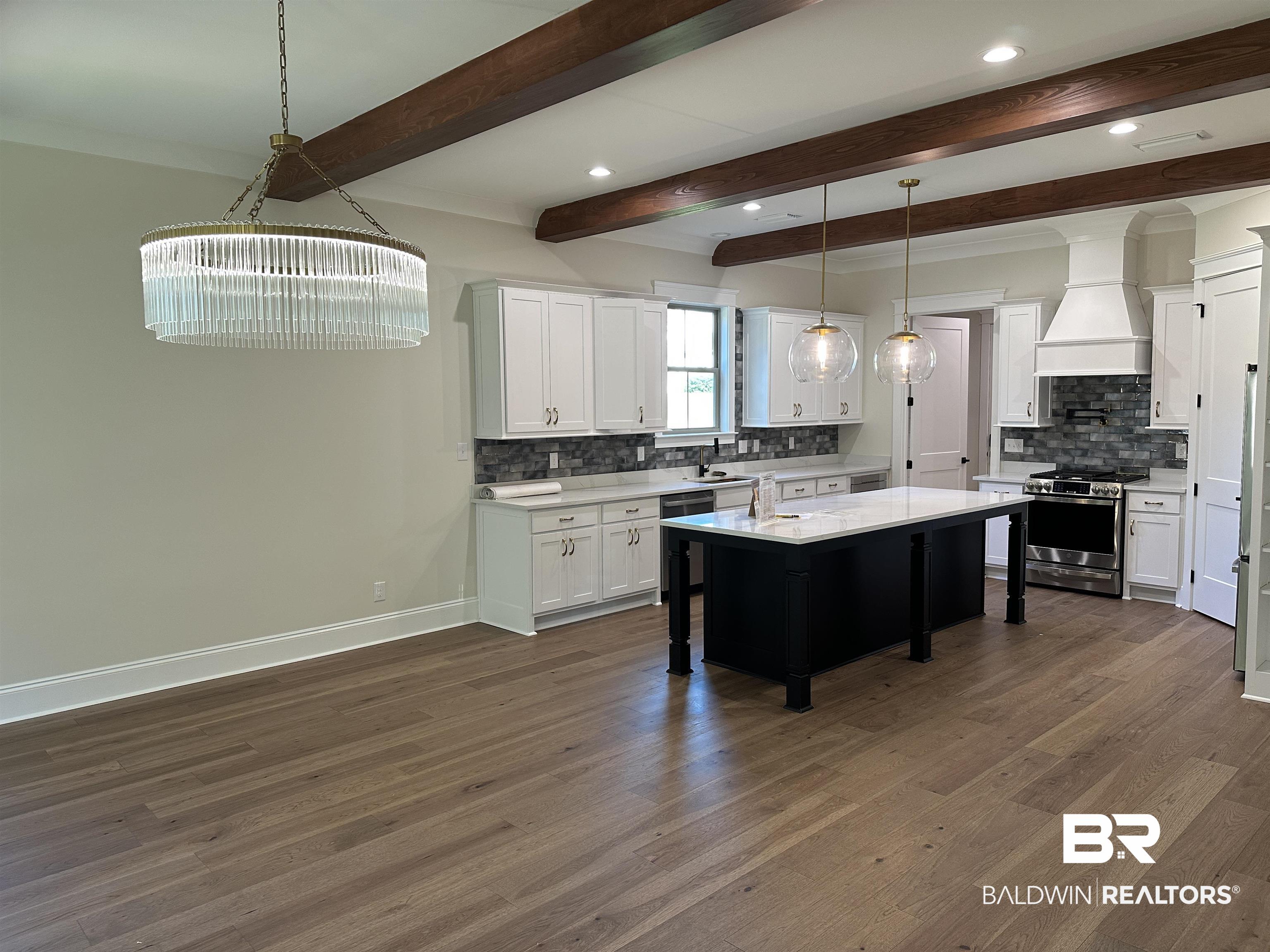 17415 Burwick Loop Fairhope, AL 36532 - Photo 7 of 29 Kitchen