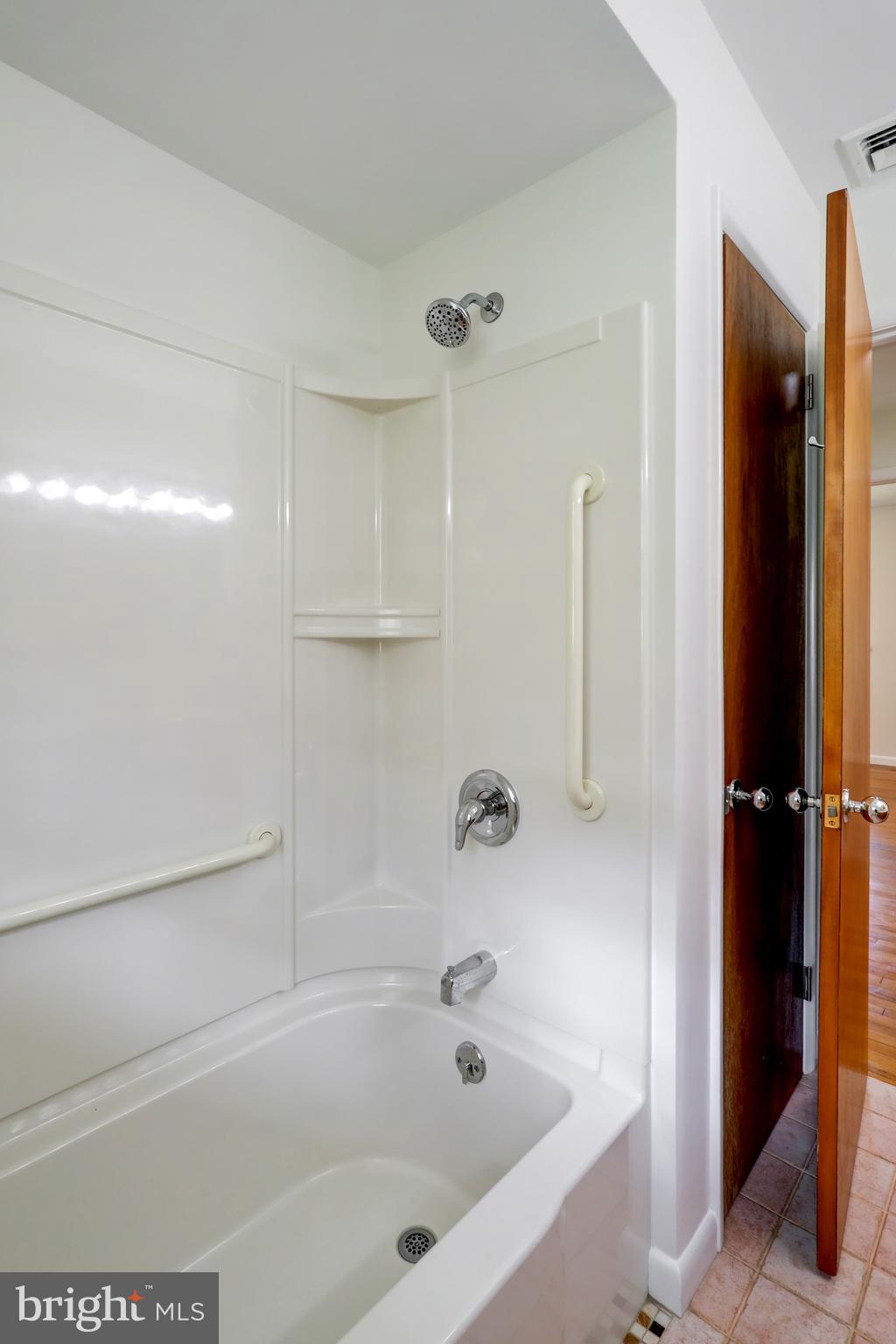 2600 Spring Valley Road Lancaster, PA 17601 - Photo 20 of 47 Gallery Image 20