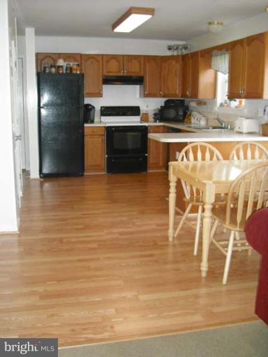 1227 Daves Road Edgewater, MD 21037 - Photo 14 of 14 Kitchen #2