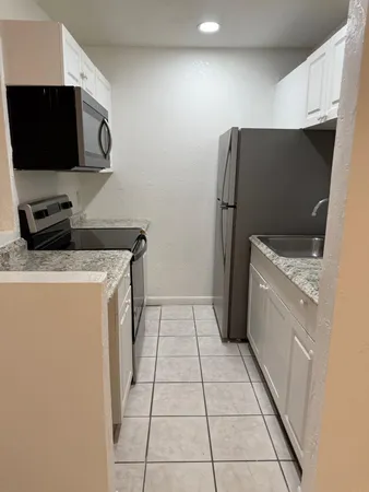 $169,000 | 1 Crossings Circle, Unit C, Boynton Beach, FL 33435