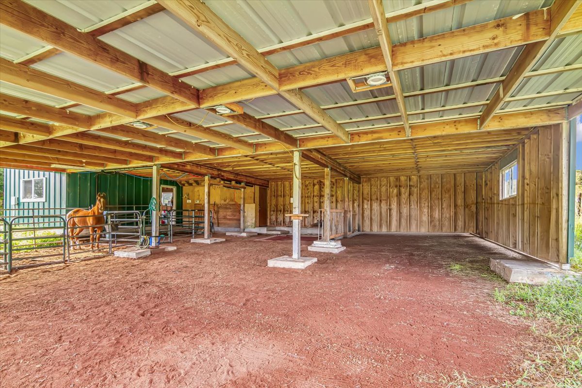 18-4327 North Peck Road Mountain View, HI 96771 - Photo 3 of 30