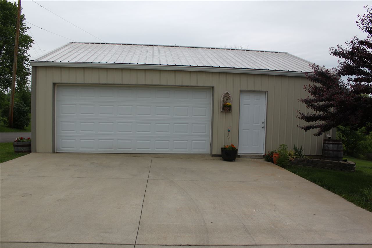1490 Mt Pleasant Road Bedford, IN 47421 - Photo 26 of 30
