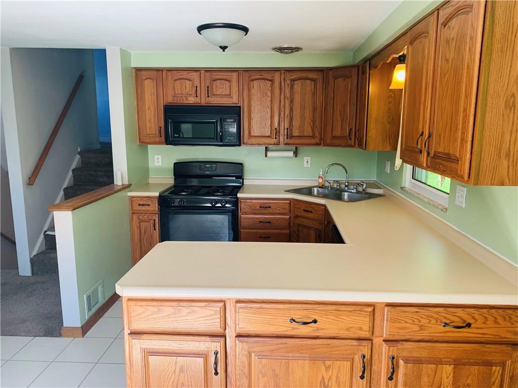 9909 Walker Road Elizabeth, PA 15037 - Photo 12 of 25 Gallery Image 12