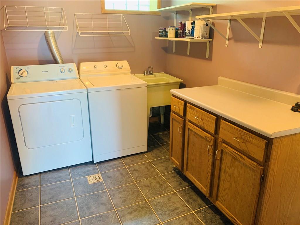 9909 Walker Road Elizabeth, PA 15037 - Photo 24 of 25 Laundry Room