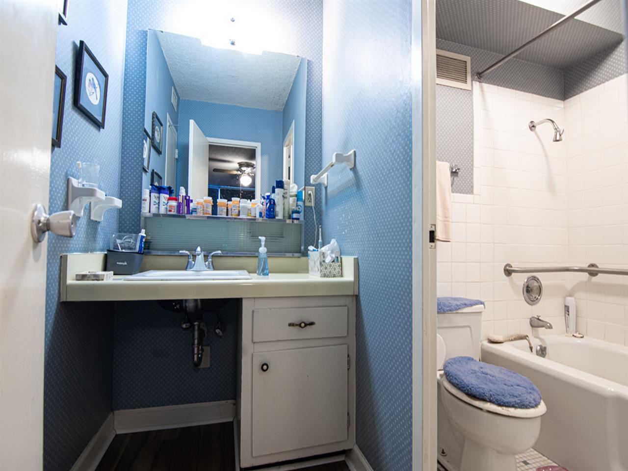 3080 Walnut Grove Road, Unit 204 Memphis, TN 38111 - Photo 11 of 18