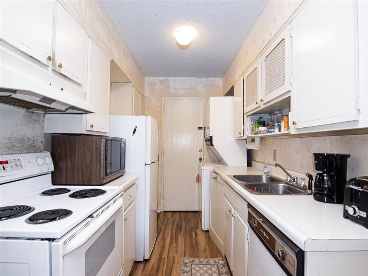 3080 Walnut Grove Road, Unit 204 Memphis, TN 38111 - Photo 9 of 18